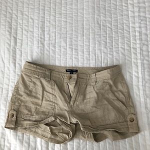 Gap khaki shorts